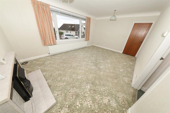 30, Cairngorm Crescent, Kirkcaldy photo 3