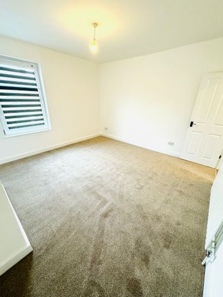 Terraced house to rent in Main Street, Wombwell, Barnsley