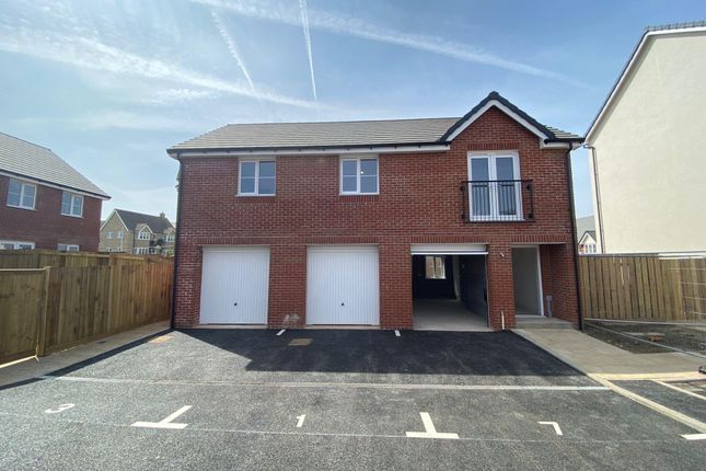 Thumbnail Flat to rent in Chapel Way, Axminster