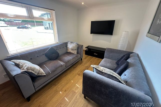 Broadstraik Avenue, Elrick, Westhill, Aberdeenshire, AB32, Elrick, Westhill, Aberdeenshire photo 4