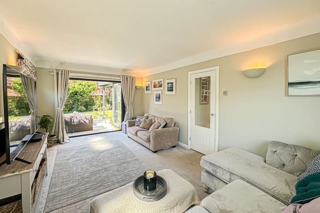 6 Crossley Drive, Wirral photo 2