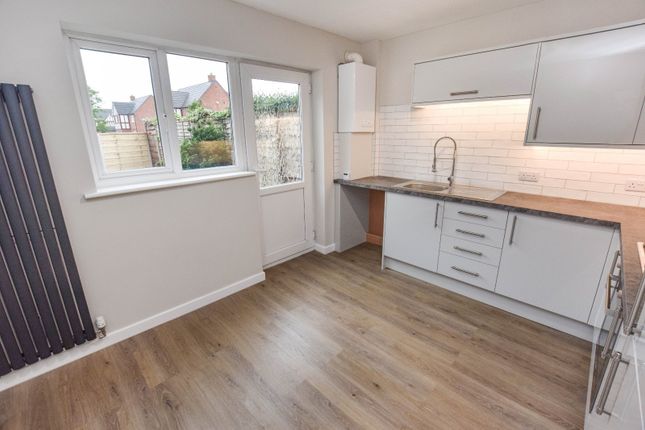 1, Whitlow Avenue, Altrincham photo 4