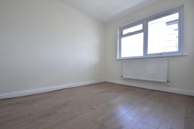 Flat 4, 31B, Regent Street,, Shanklin photo 4