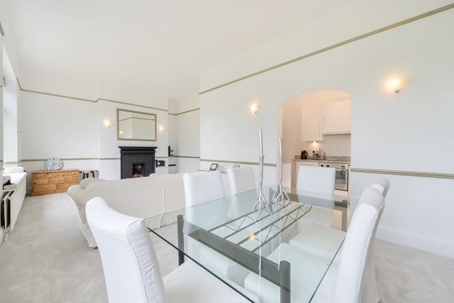 Flat for sale in Church Road, Farley Hill, Reading, Berkshire
