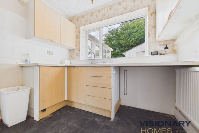 34, Hudson Drive, Burntwood photo 4