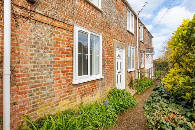 2-bed house on 2, Chawton Lane, Cowes, £300,000