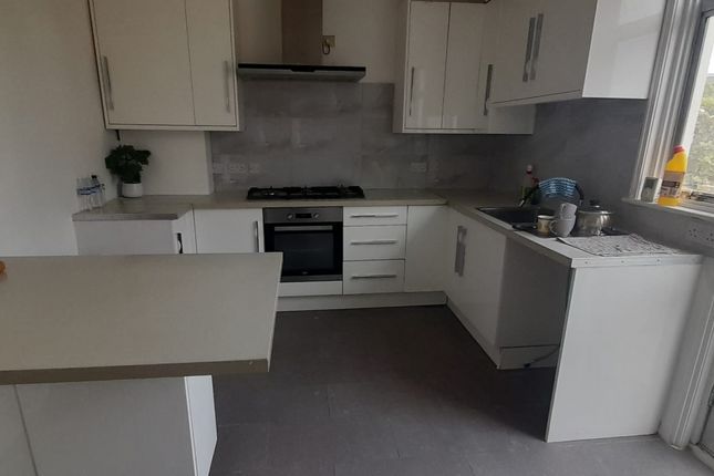 113, Upney Lane, BARKING photo 5