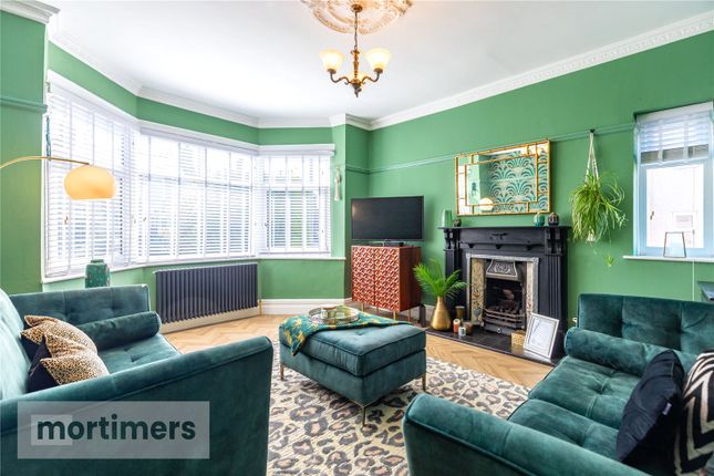 279, Burnley Road, Lancashire photo 4