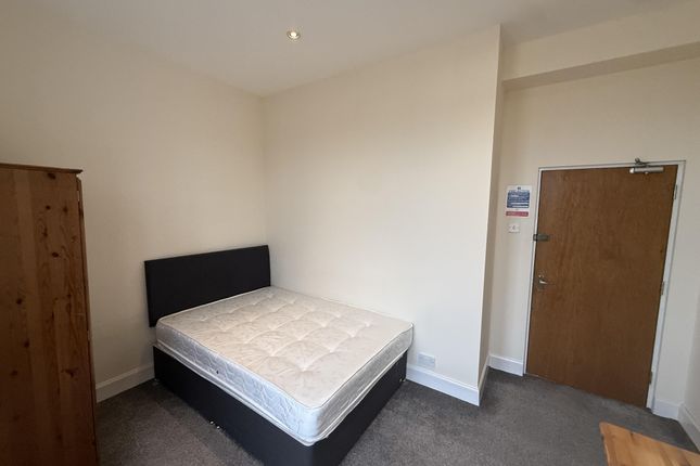 Flat 3, 21 Commercial Street, Dundee, DD1 3DD, Dundee photo 3