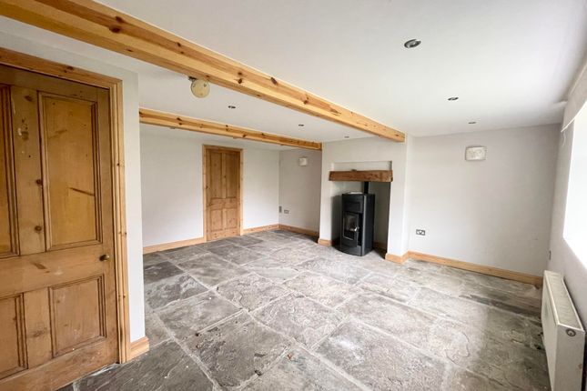 4, Liversedge Row, West Yorkshire photo 2