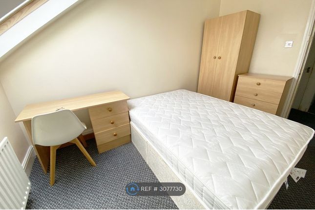 Ashleigh Grove, West Jesmond, Newcastle Upon Tyne photo 5