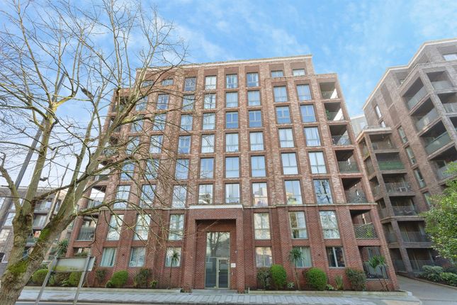 1-bed flat on Flat 8, Chesterton House, Gayton Road, HARROW, £325,000