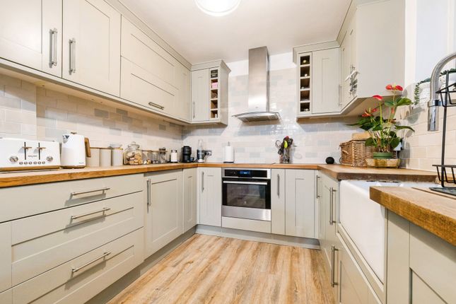 26, Fletcher Road, Essex photo 3