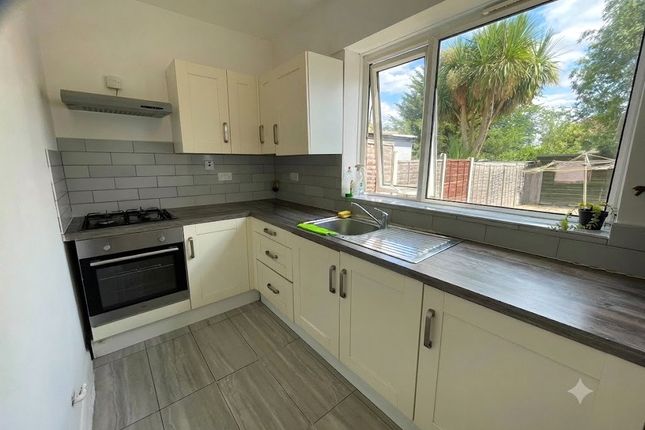 58, Woodbank Road, Bromley photo 5