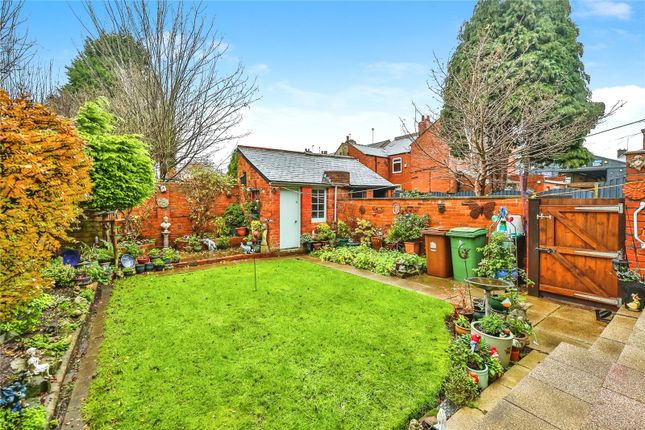 8, Alexandra Avenue, Nottinghamshire photo 2
