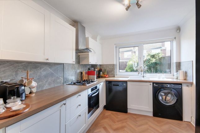 10, Ashwood Place, Dartford photo 4