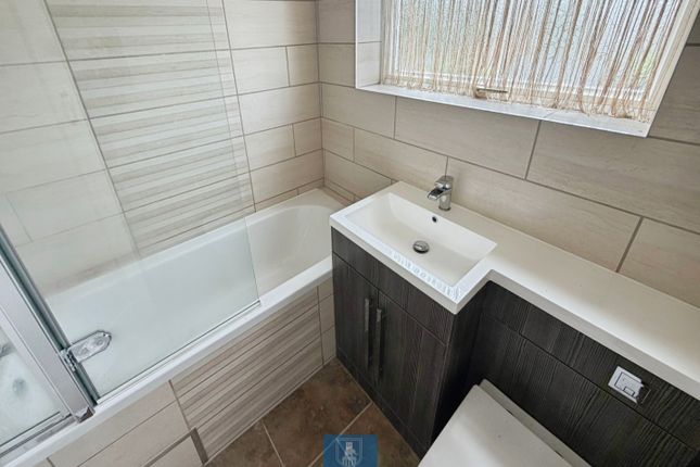 95, Keresley Road, Coventry photo 3