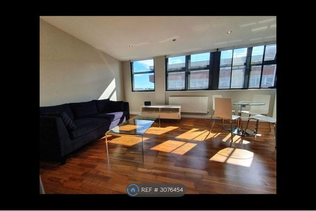 Flat, Weimar Street, Putney photo 3