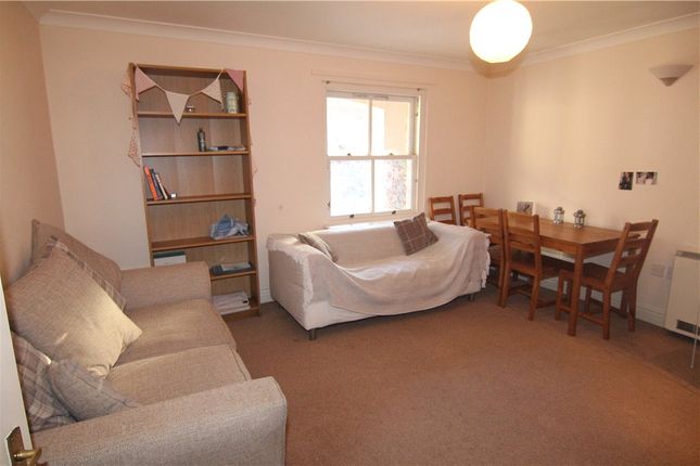 9, St Andrews Court, Durham photo 2