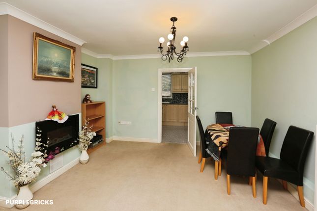 6, Aster Road, Southampton photo 3