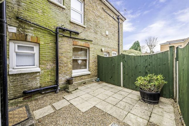 Flat 1, 113, London Road, Surrey photo 5