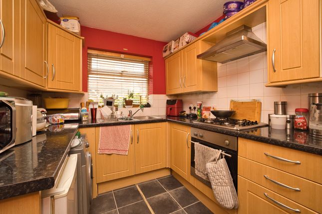 33, Church Road, Kent photo 2