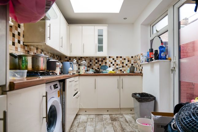 33, Standale Road, Liverpool photo 4
