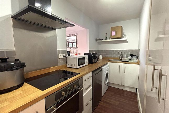 42, Bloomsbury Grove, Birmingham photo 2
