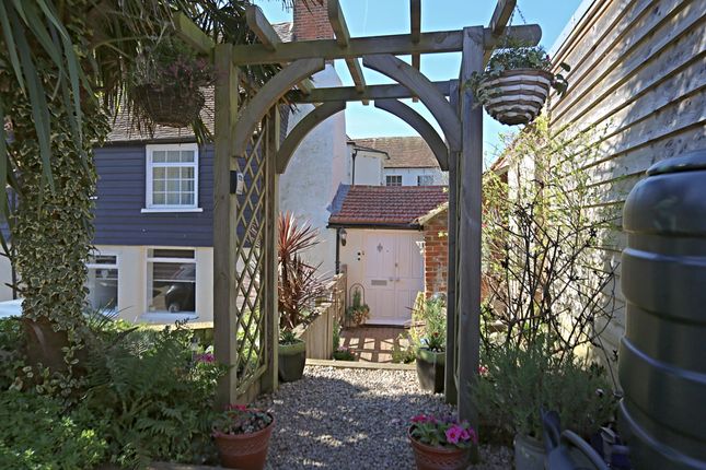 184a The Street, Faversham photo 3