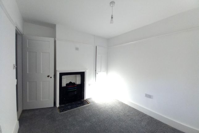 Terraced house to rent in Paragon Street, Ramsgate
