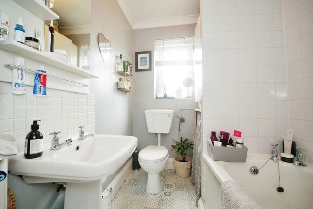 Flat for sale in North Street, Bedminster, Bristol