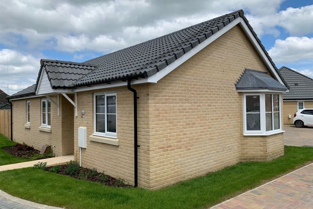 Thumbnail Detached bungalow for sale in St. Johns Hill, Bungay