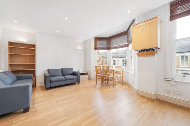94b, Narbonne Avenue, London photo 2