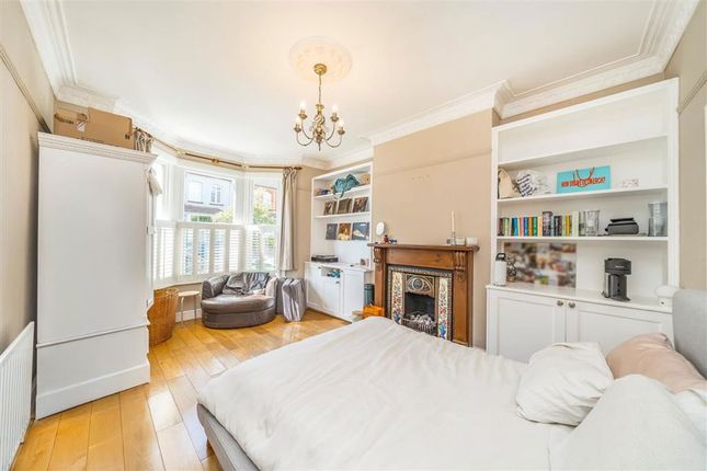 53, Eversley Road, London photo 4