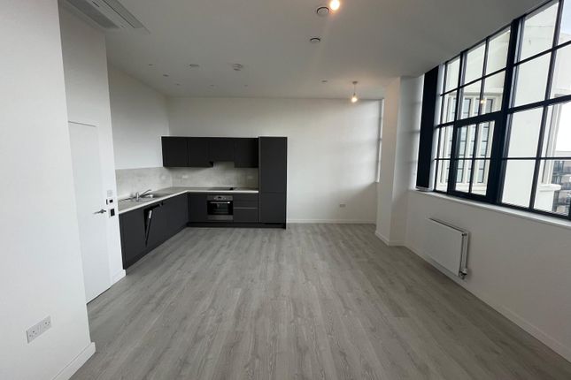 2 Bed Flat To Rent Carnation Gardens, London Ub3