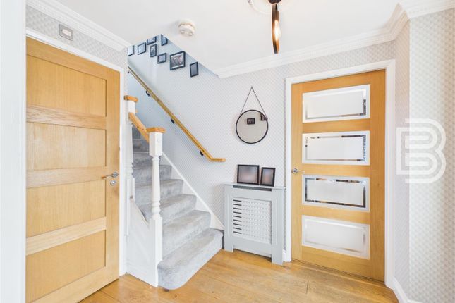 7, Longstork Road, Rugby photo 3