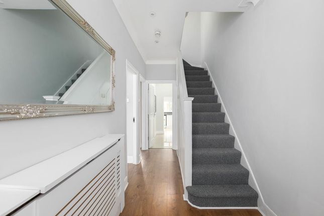 41, Berwick Road, London photo 4