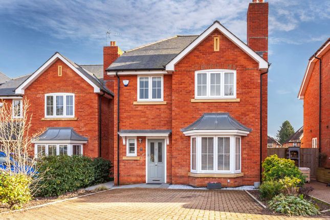 Thumbnail Detached house for sale in Heatherfield Place, Sonning Common, South Oxfordshire