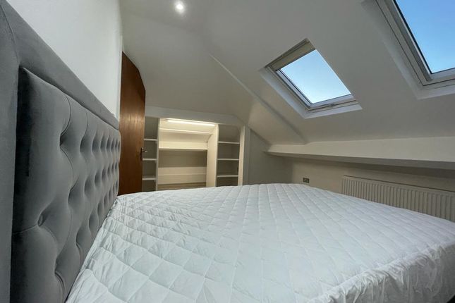 Thumbnail Duplex to rent in Manor Avenue, London
