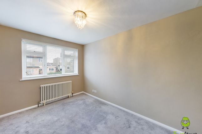 13, Paddock Road, Bexleyheath photo 3