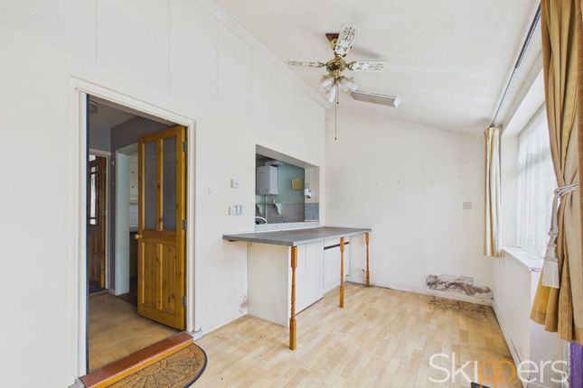 19 Clockhouse, Ashford photo 4