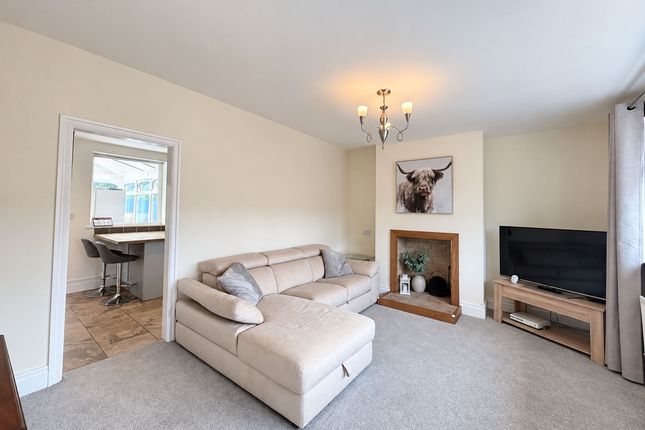 16 Suffolk Road, Southport photo 2