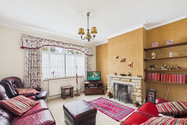21 Featherbed Lane, Croydon photo 2