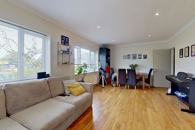 7, Auckland Avenue, Ramsgate photo 4