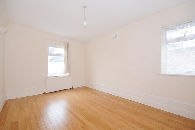 Sipson Road, West Drayton photo 4