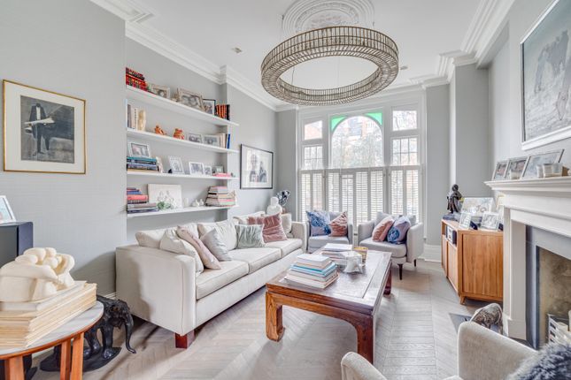 Terraced house for sale in Chiddingstone Street, Parsons Green