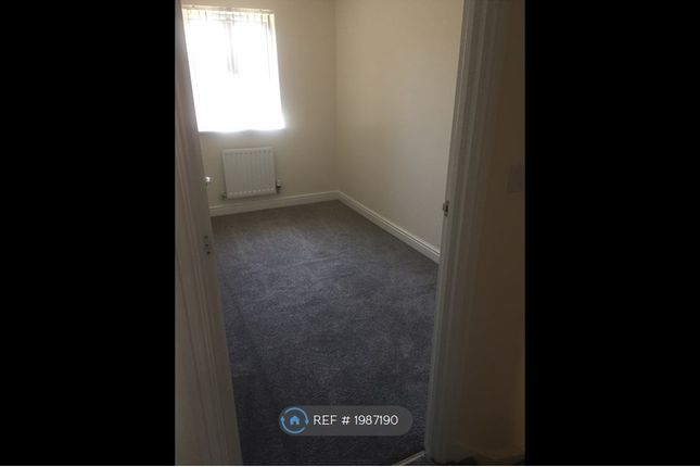 End terrace house to rent in St Edmunds Way, Cambridge