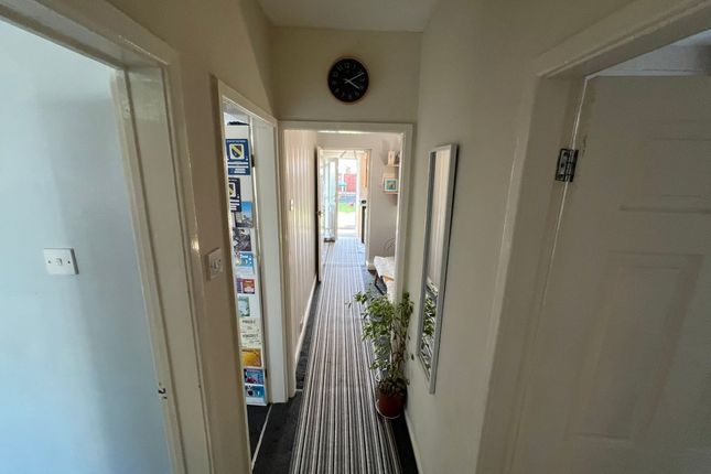 40, Miles Lane, Shevington photo 3