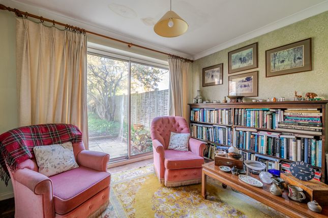 22, Blenheim Orchard, Cheltenham photo 4