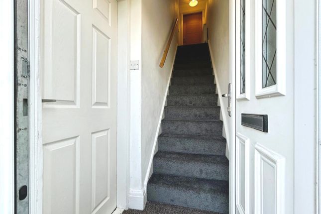 9, Mill Lane, Pontefract photo 3